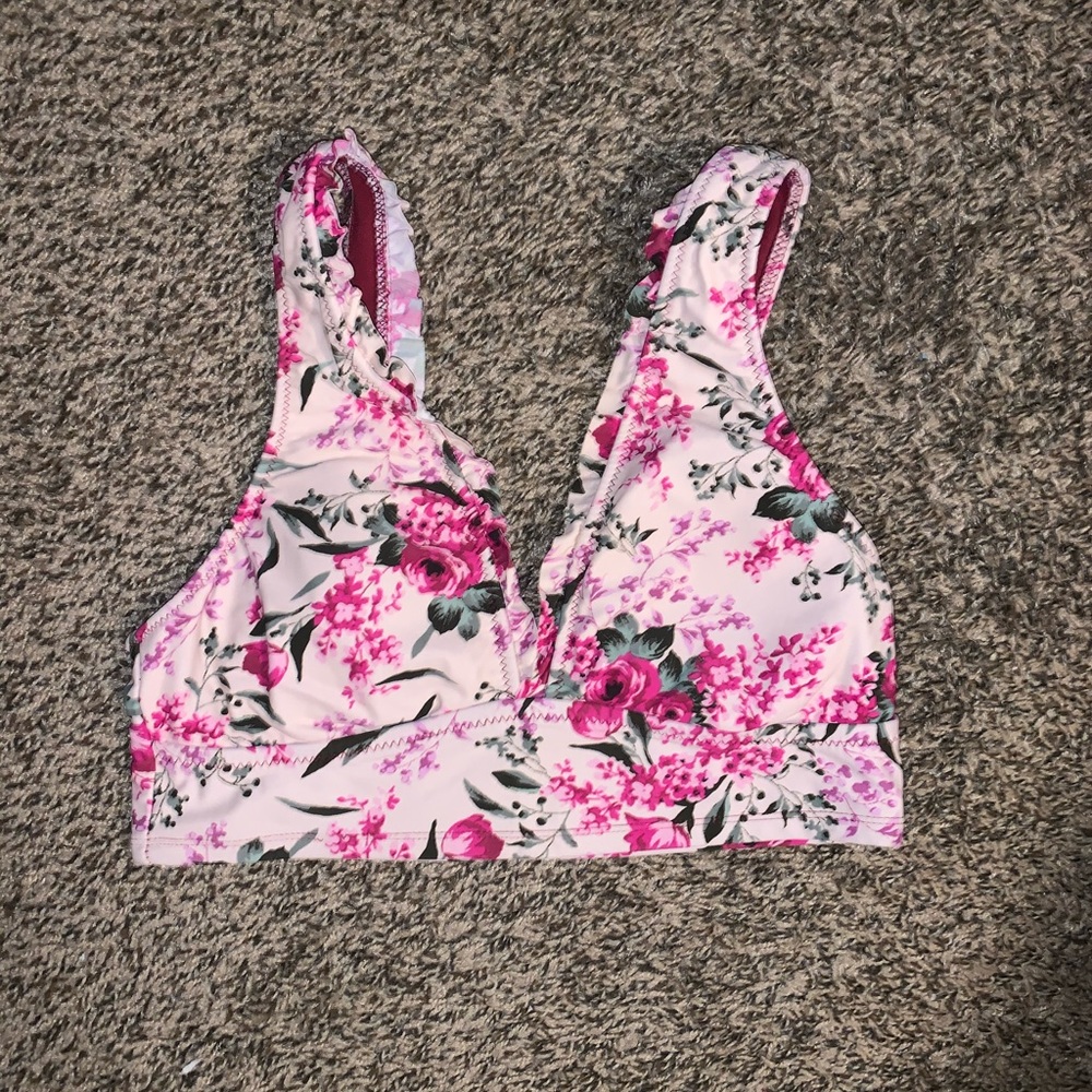 Target swimming suit